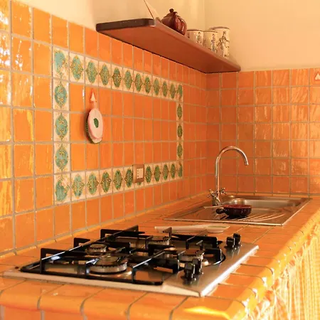 Aparthotel Podere Tre Cipressi Campiglia Marittima